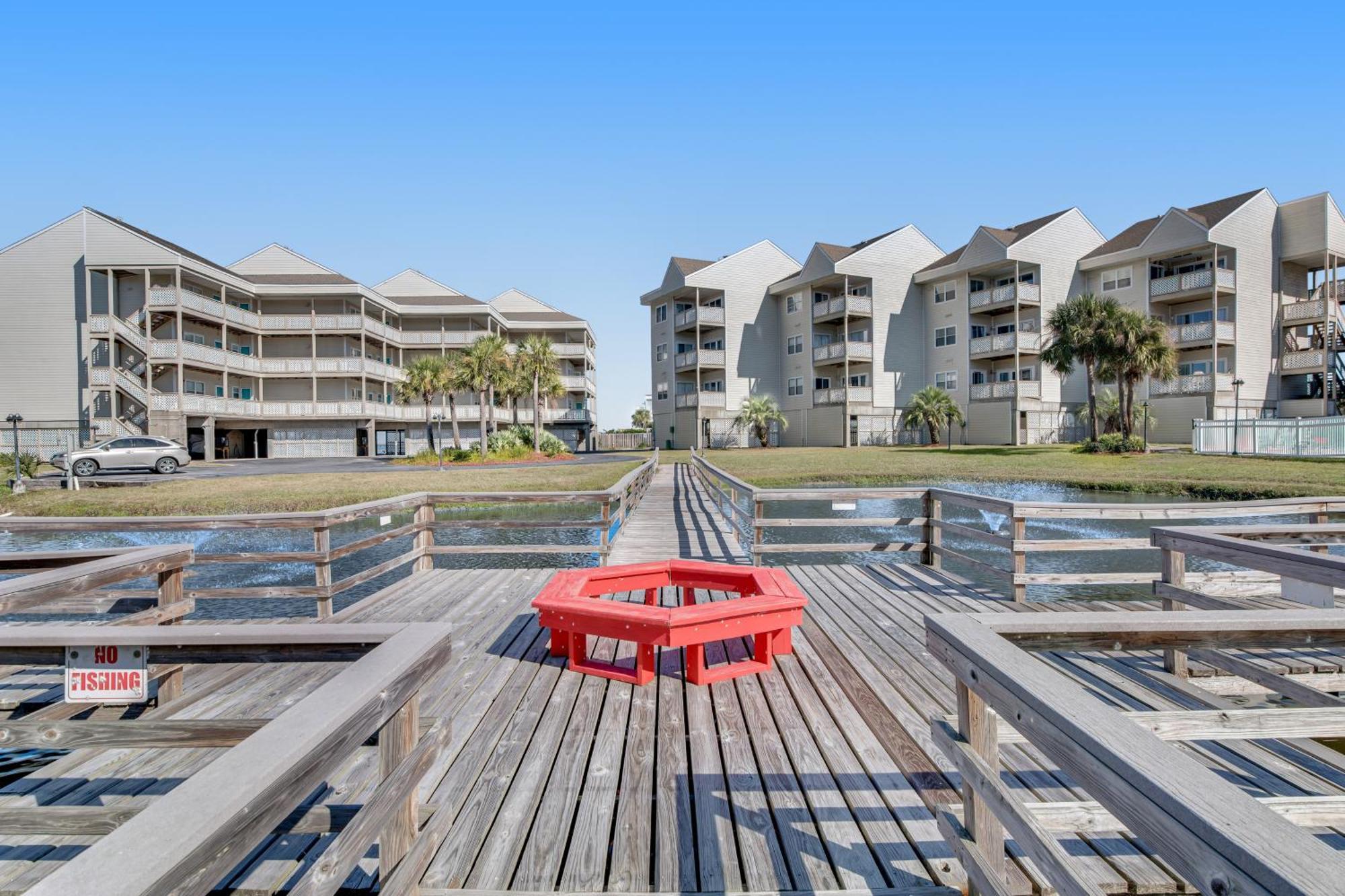 Baywatch Villa Pensacola Beach Room photo